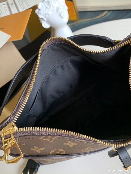 Official oldcobbler LOUIS VUITTON ODÉON MM 0808